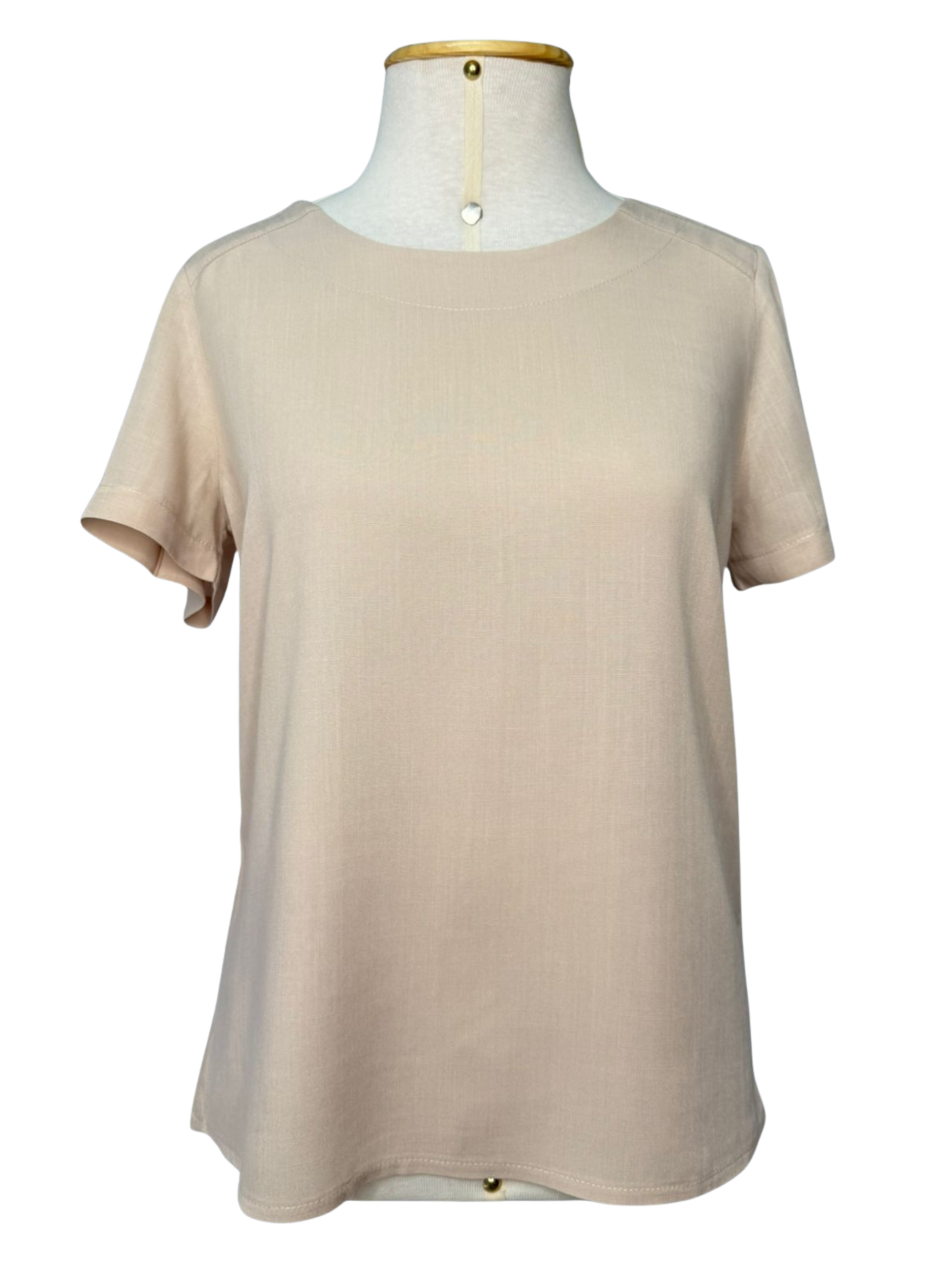 BLUSA COM DETALHE NO OMBRO - BEGE 2 BLUSA COM DETALHE NO OMBRO - BEGE - Imagem 2