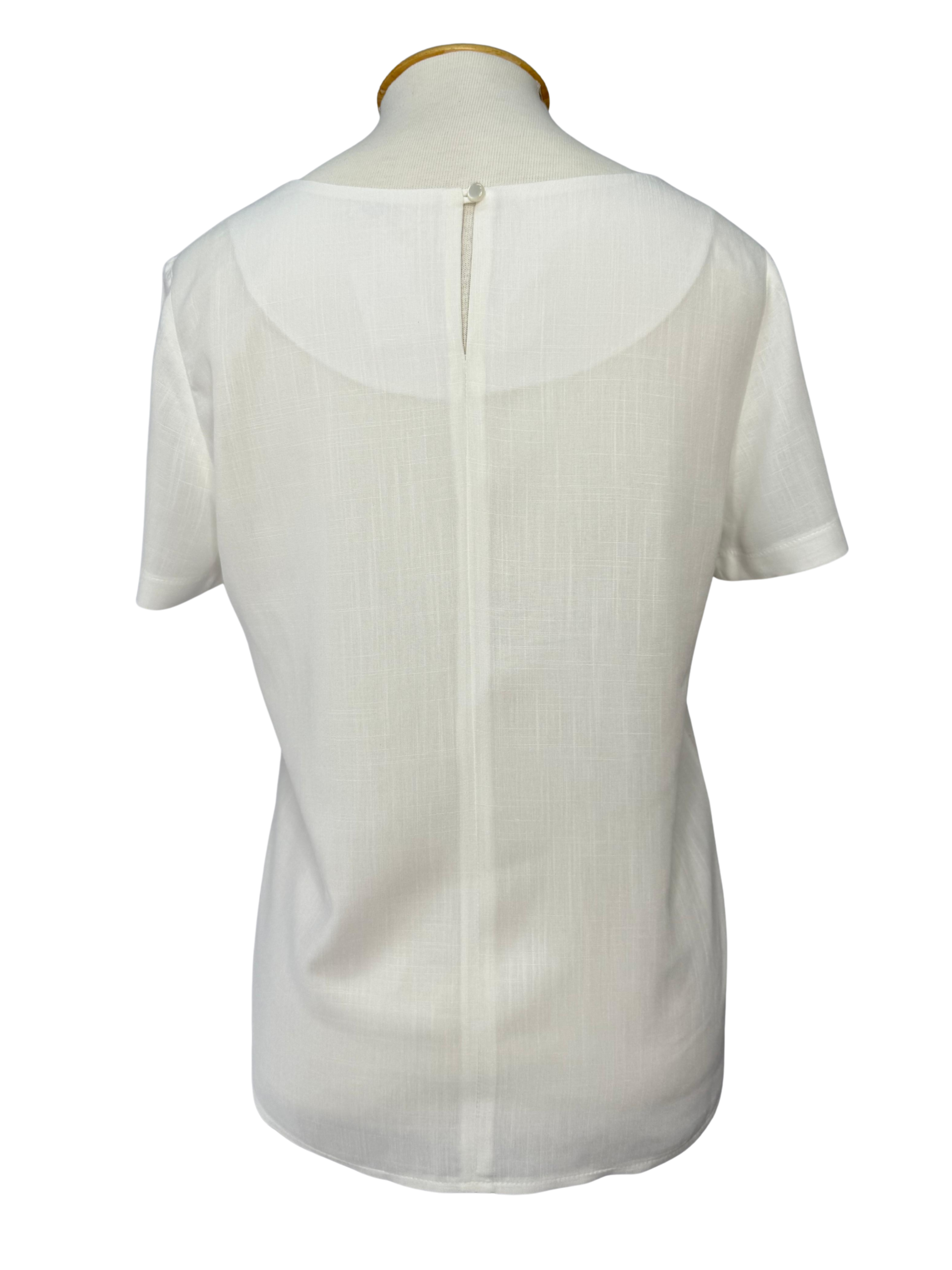 BLUSA COM DETALHE NO OMBRO - OFF 5 BLUSA COM DETALHE NO OMBRO - OFF - Imagem 5