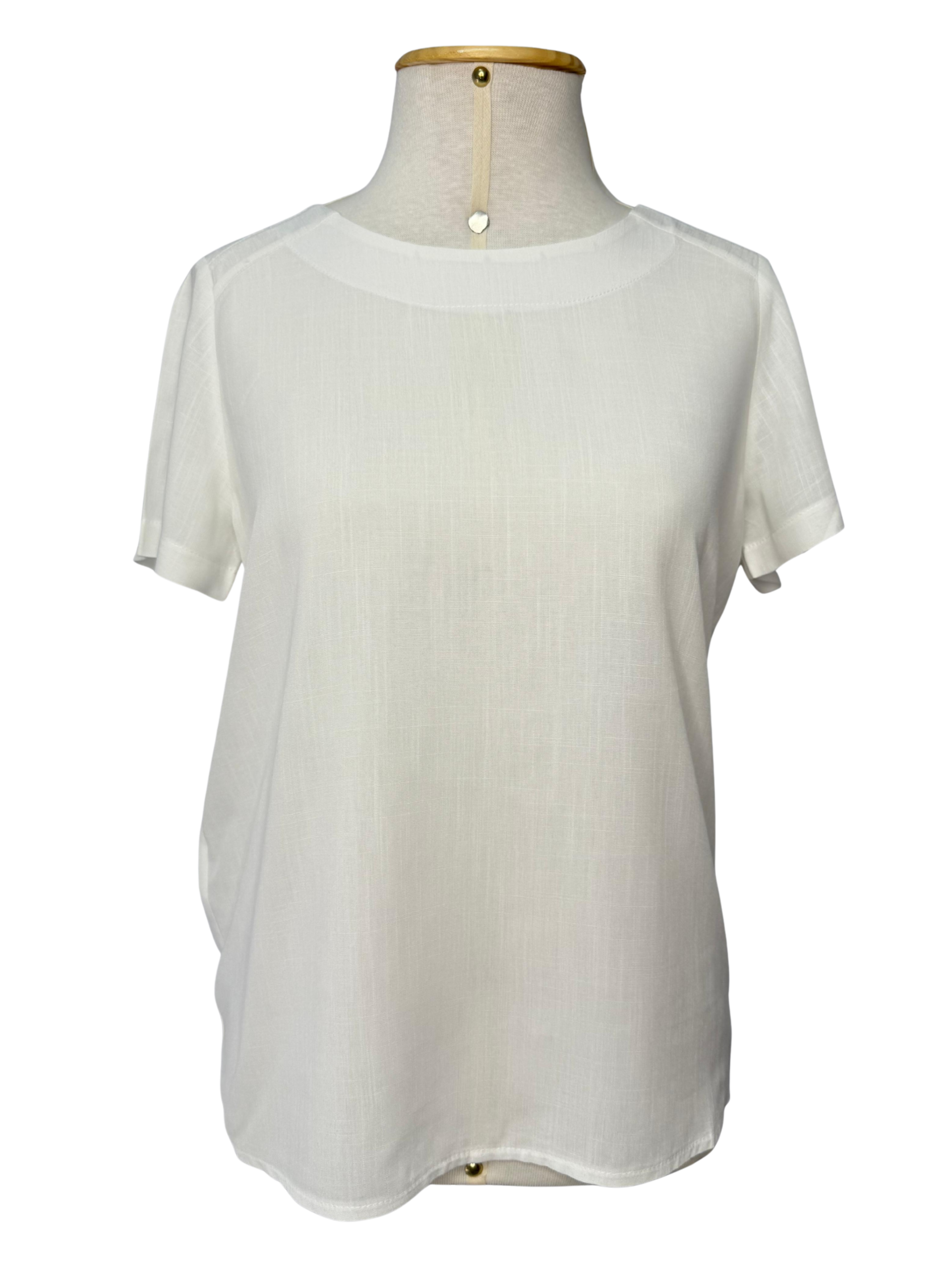 BLUSA COM DETALHE NO OMBRO - OFF 4 BLUSA COM DETALHE NO OMBRO - OFF - Imagem 4