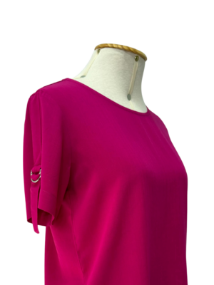 BLUSA COM DETALHE NA MANGA - RUBI