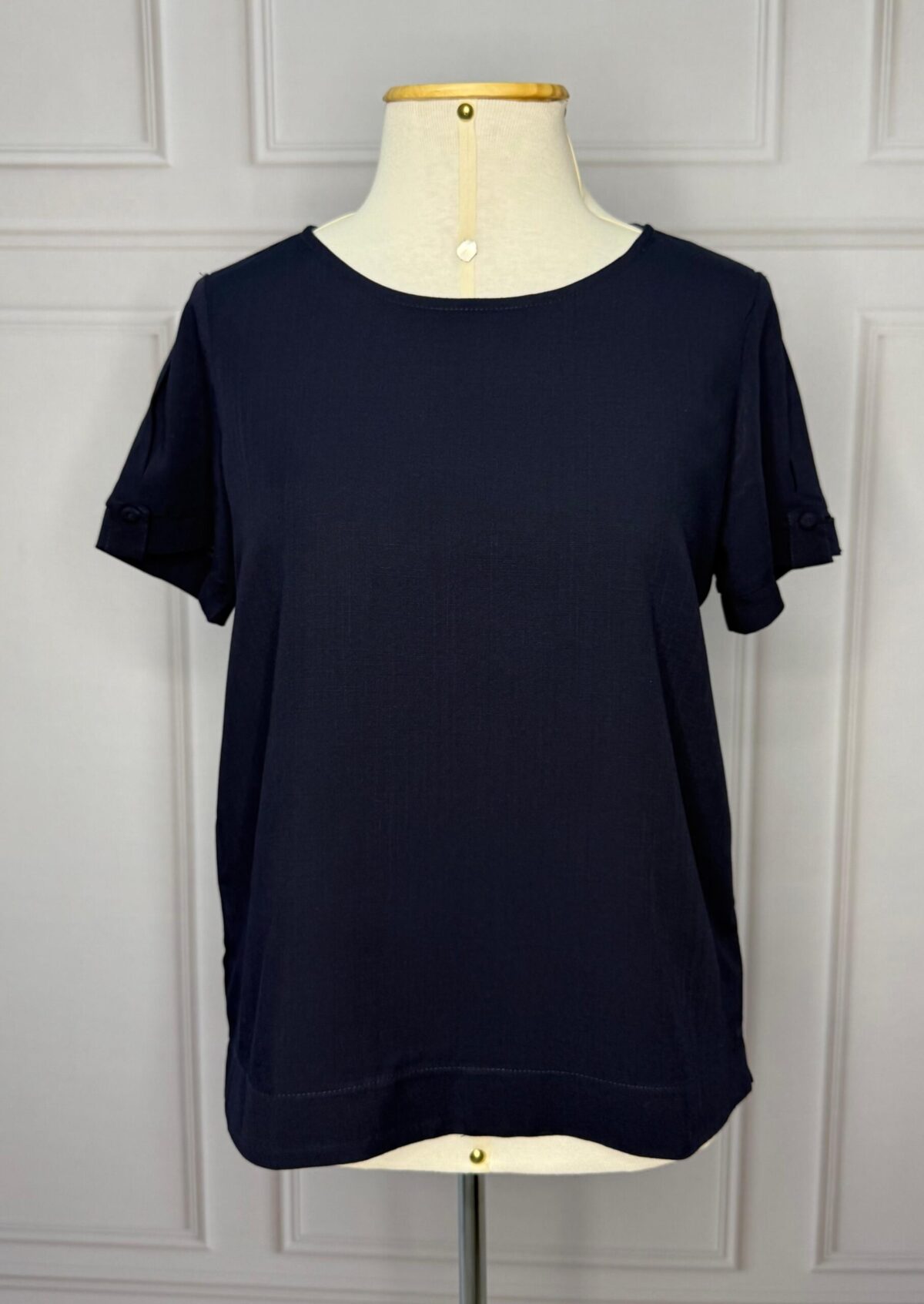 BLUSA COM BOTÃO NA MANGA - AZUL