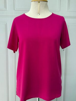 BLUSA COM DETALHE NA MANGA - RUBI