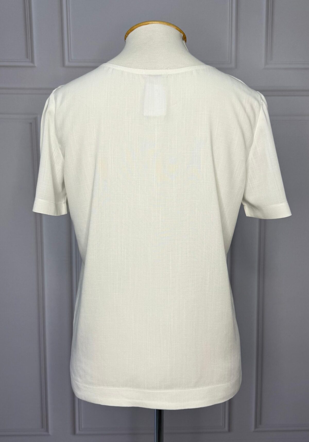 BLUSA DECOTE FRANZIDO - OFF - Imagem 5