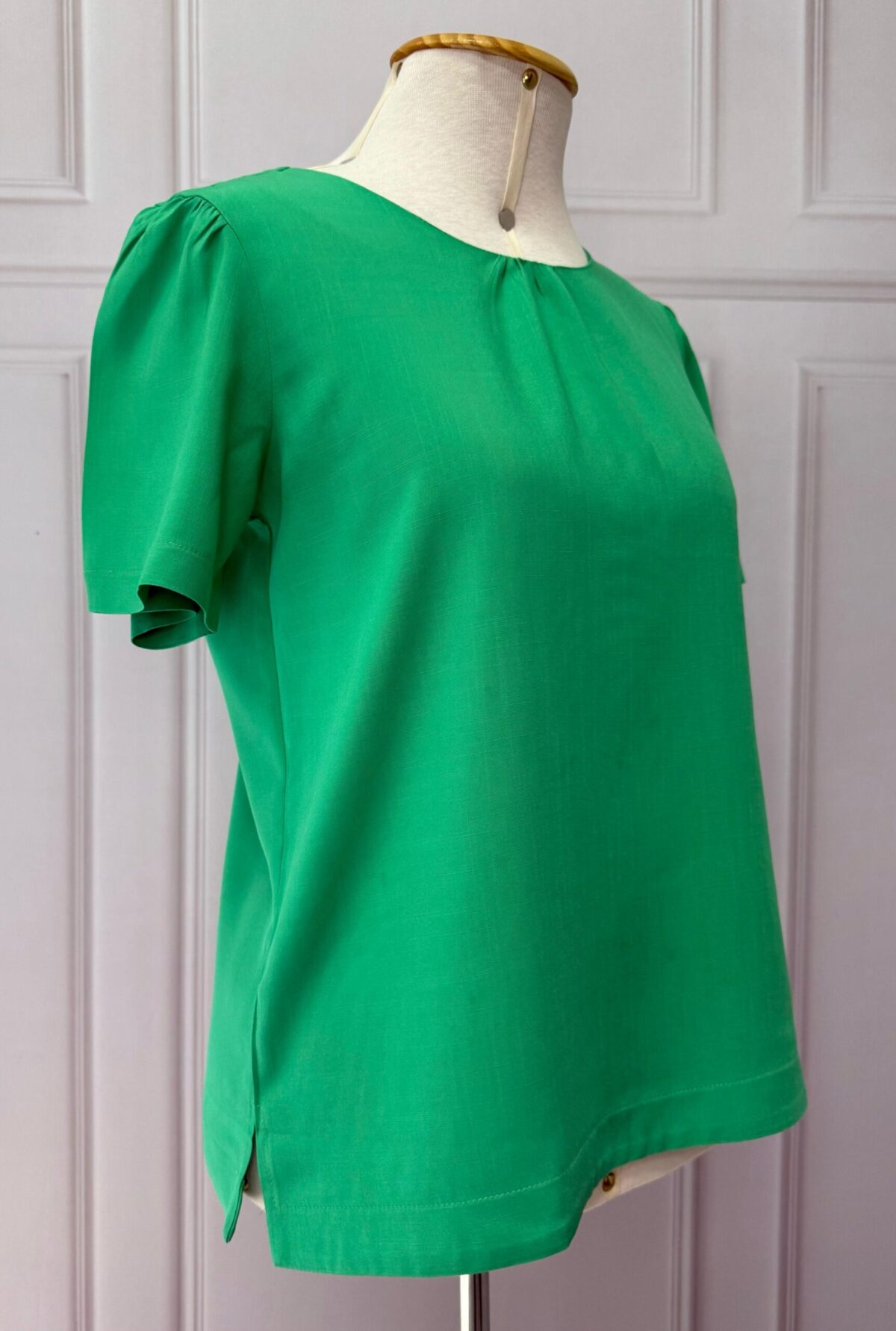 BLUSA DECOTE FRANZIDO - VERDE - Imagem 2
