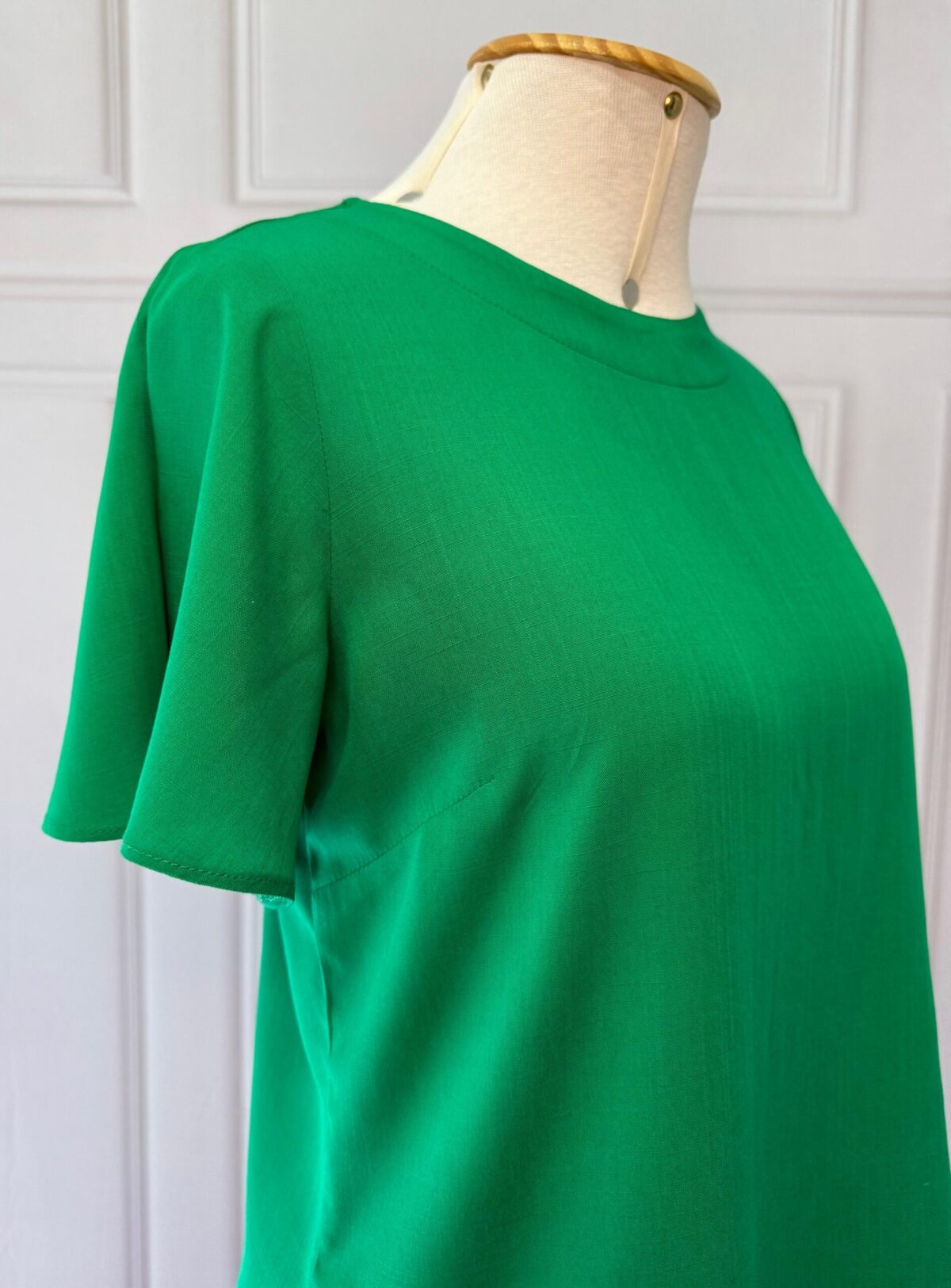 BLUSA EVASE COM RECORTE - VERDE - Imagem 2