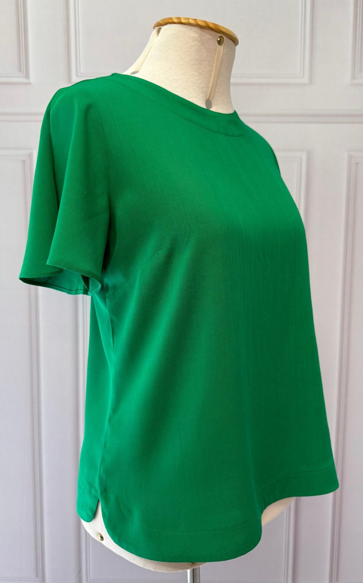 BLUSA EVASE COM RECORTE - VERDE - Imagem 4