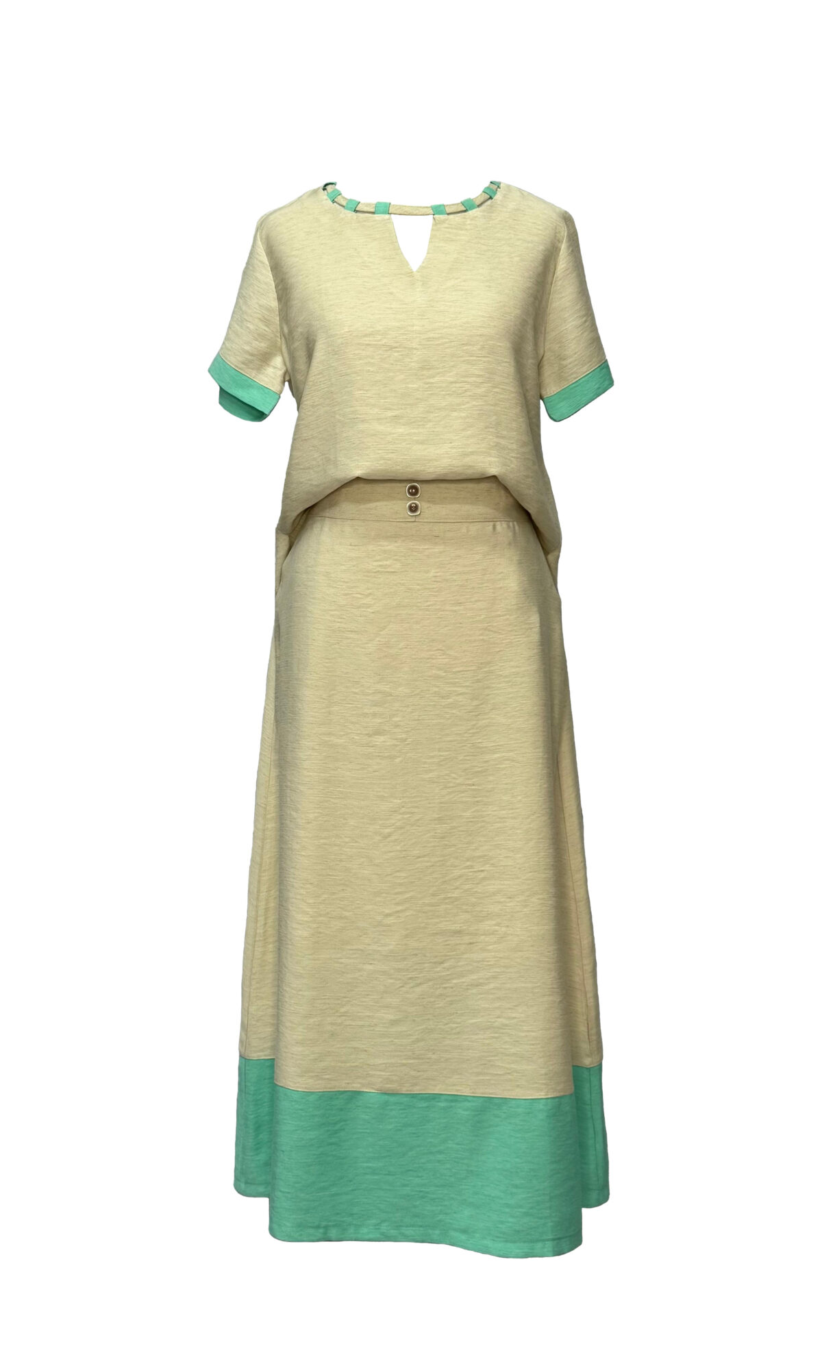 CONJUNTO COM SAIA ALFAIATARIA LINHO VERDE/AREIA